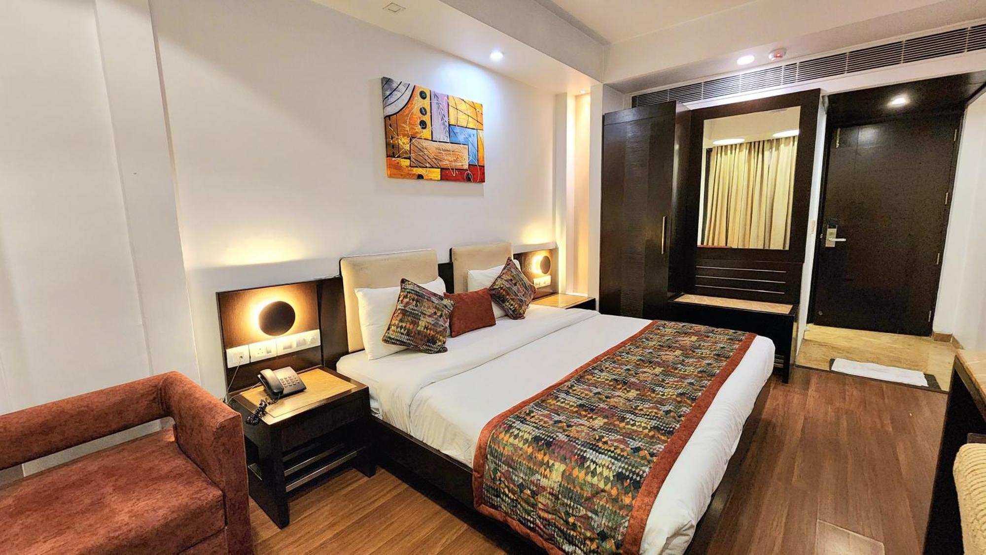 The Prime Balaji Deluxe At New Delhi Railway Station - Free Airport Pickup Hotel Exterior photo