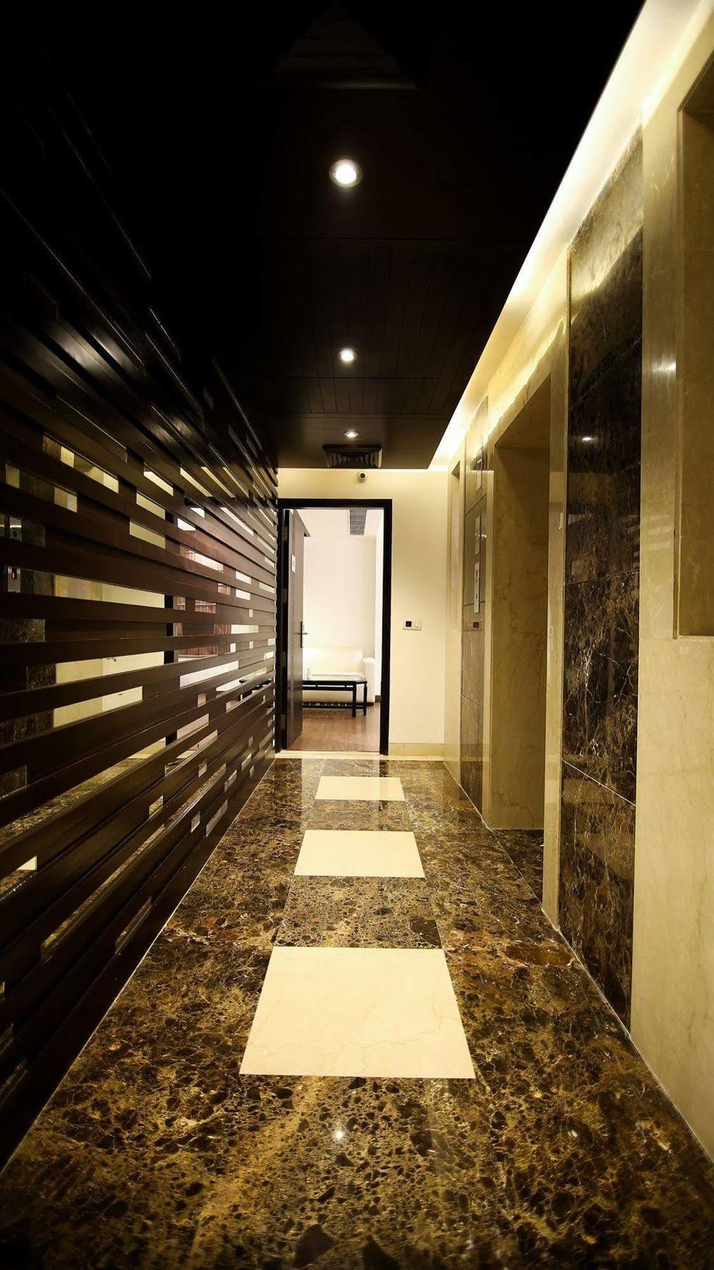 The Prime Balaji Deluxe At New Delhi Railway Station - Free Airport Pickup Hotel Exterior photo
